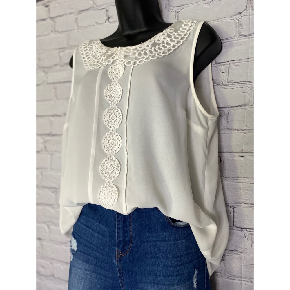Lauren Conrad top